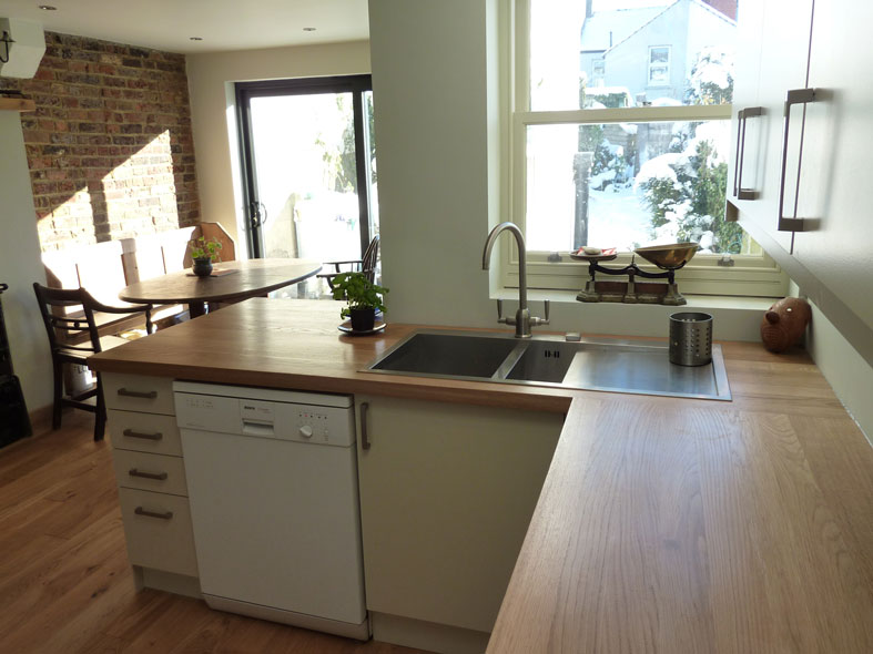 bespoke contempoary design kitchen